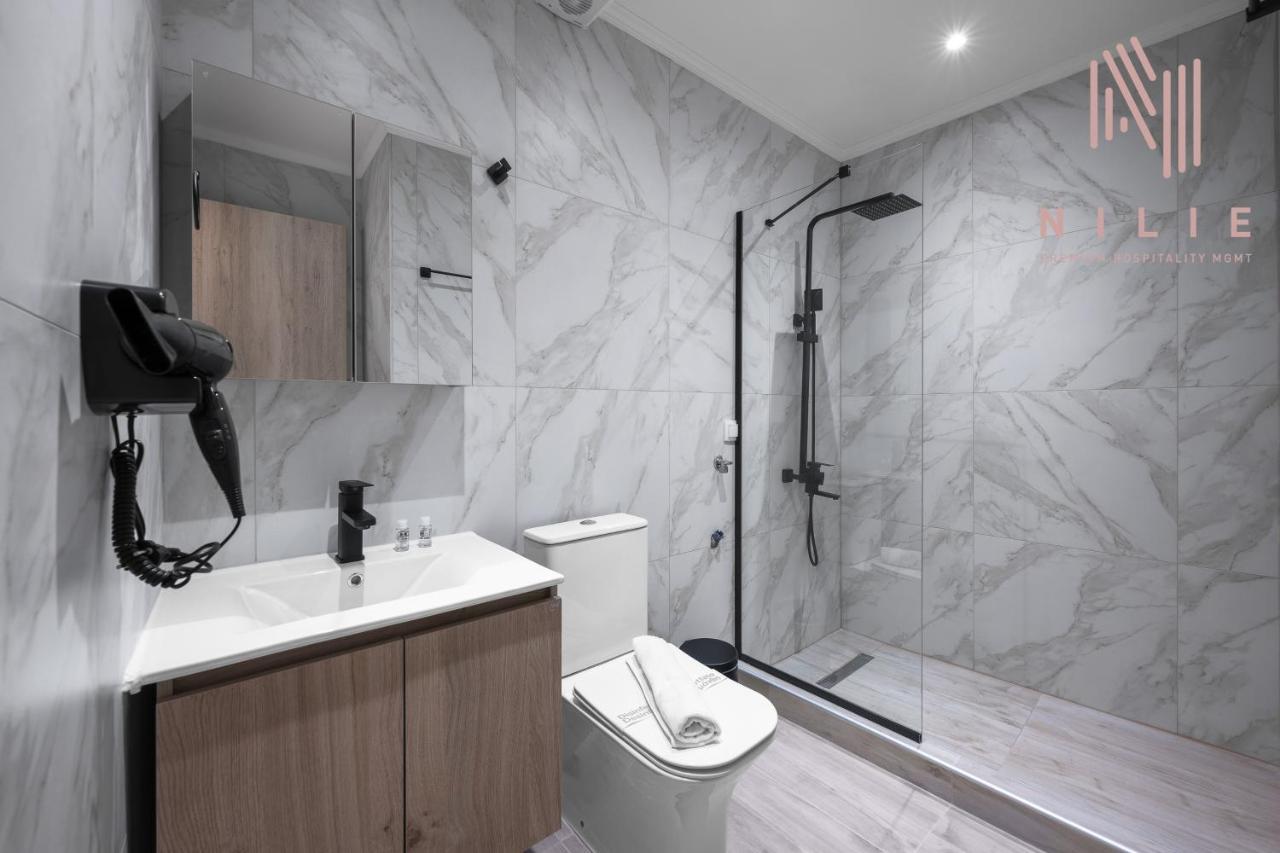 V1 Boutique Rooms, Nilie Hospitality Mgmt テッサロニキ エクステリア 写真